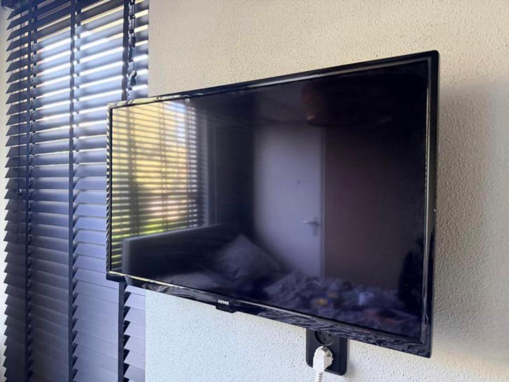 Denver TV 33 inch met complete Chromecast set, Ophalen of Verzenden, Gebruikt, 80 tot 100 cm, Overige merken