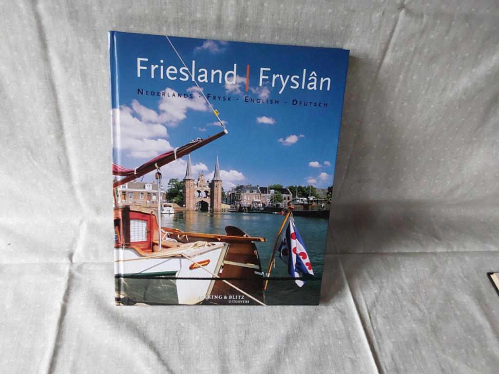 Friesland,, Ophalen, Zo goed als nieuw, Europa, Reisgids of -boek