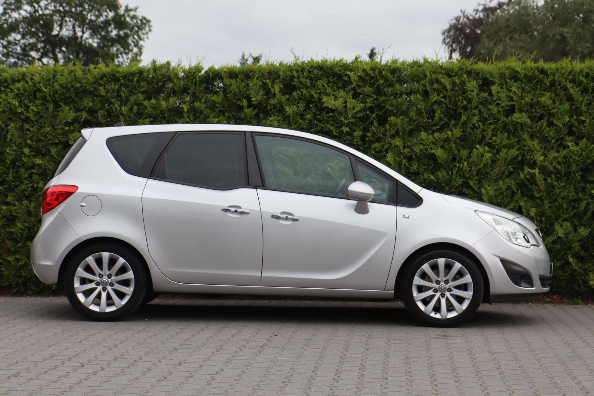 🔥 Opel Meriva 1.4 Turbo Cosmo | 62DKM | PANO ☀️ | NAV, Voorwielaandrijving, Euro 5, Gebruikt, 680 kg