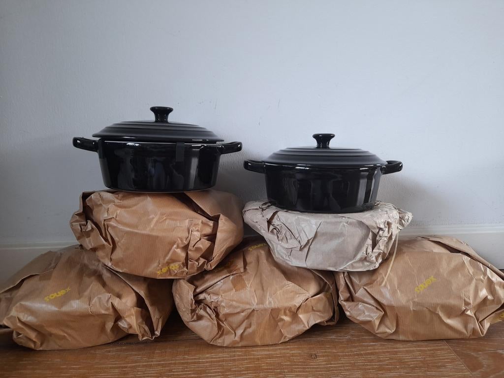 5x nieuwe ven pannetjes zwart, Huis en Inrichting, Ophalen of Verzenden, Nieuw