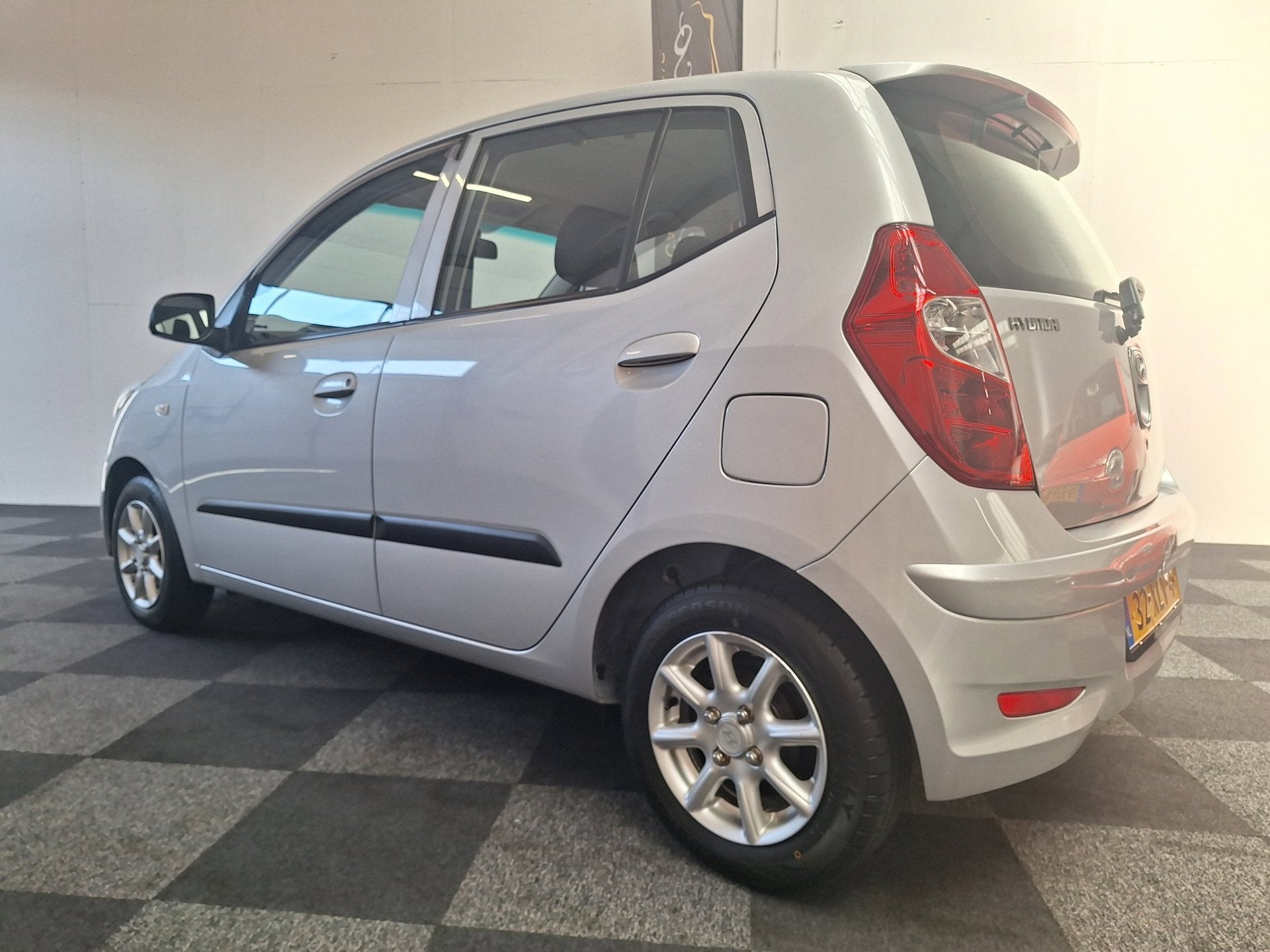 Hyundai I10 1.1 i-Drive 1e EIG. 5 pers uitv. 46.000 km NAP, Euro 5, Stof, Gebruikt, 4 cilinders