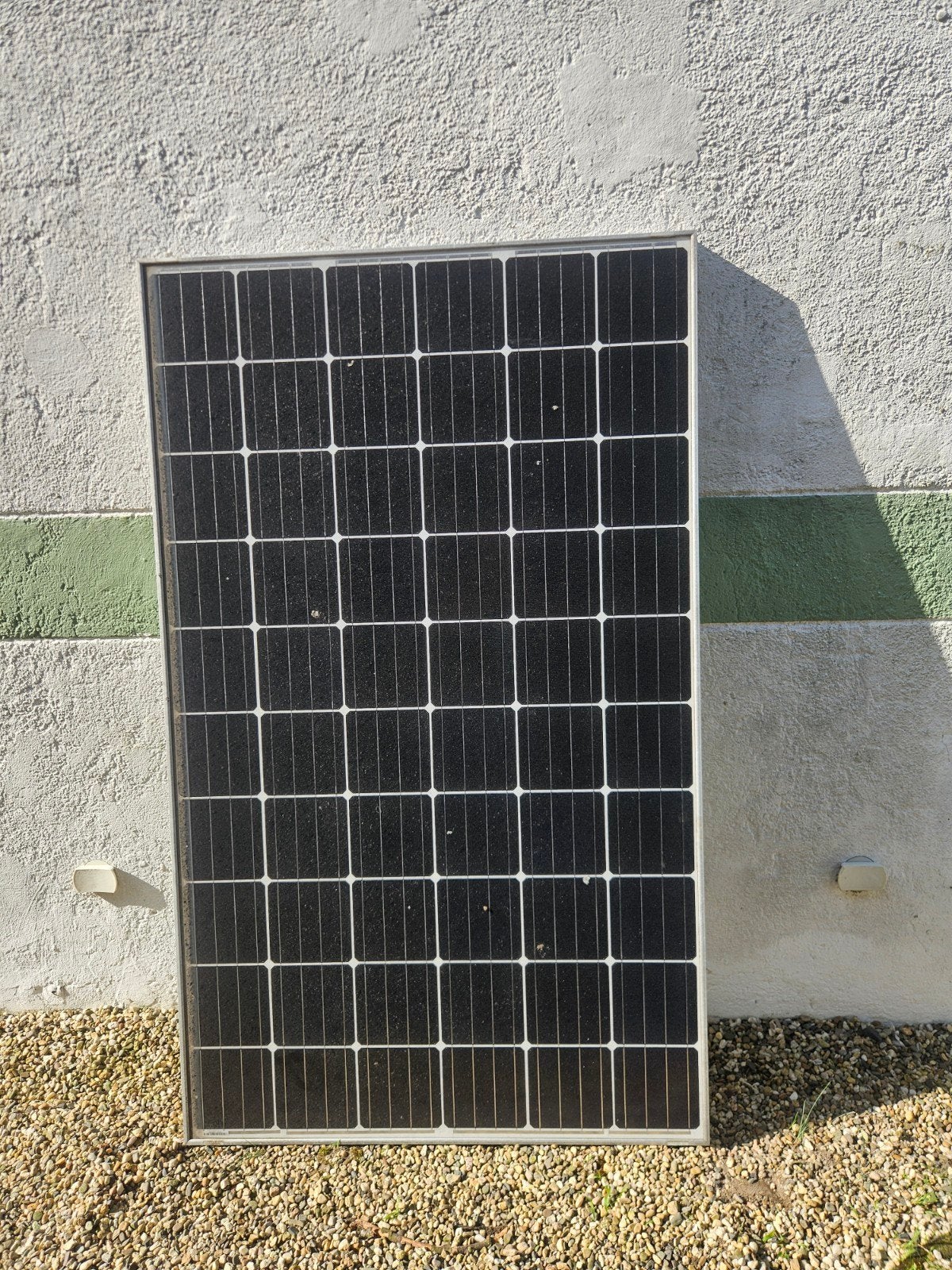 Compleet systeem 9 zonnepanelen flatfix, Doe-het-zelf en Verbouw, Ophalen, Gebruikt, Compleet systeem, 200 wattpiek of meer