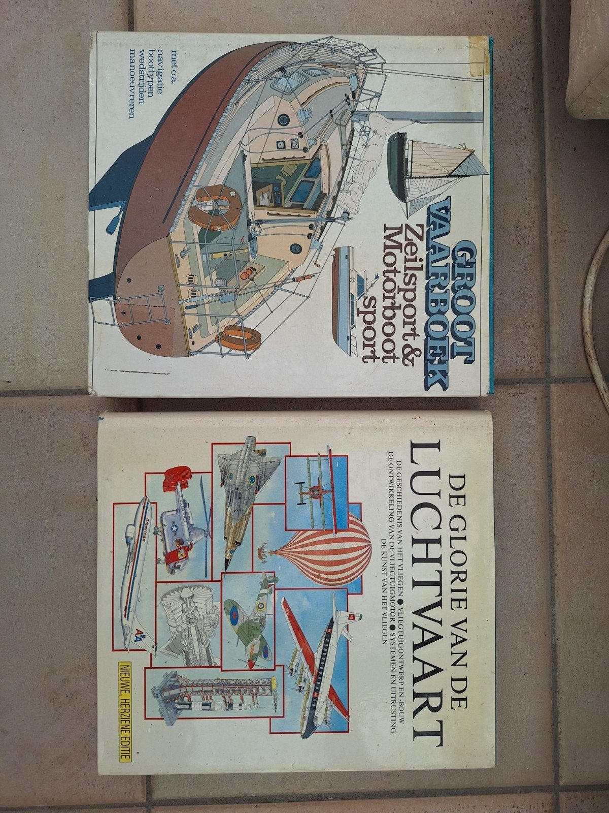2 boeken: Groot Vaarboek en De Glorie van de Luchtvaart, Ophalen of Verzenden, Zo goed als nieuw, Boot