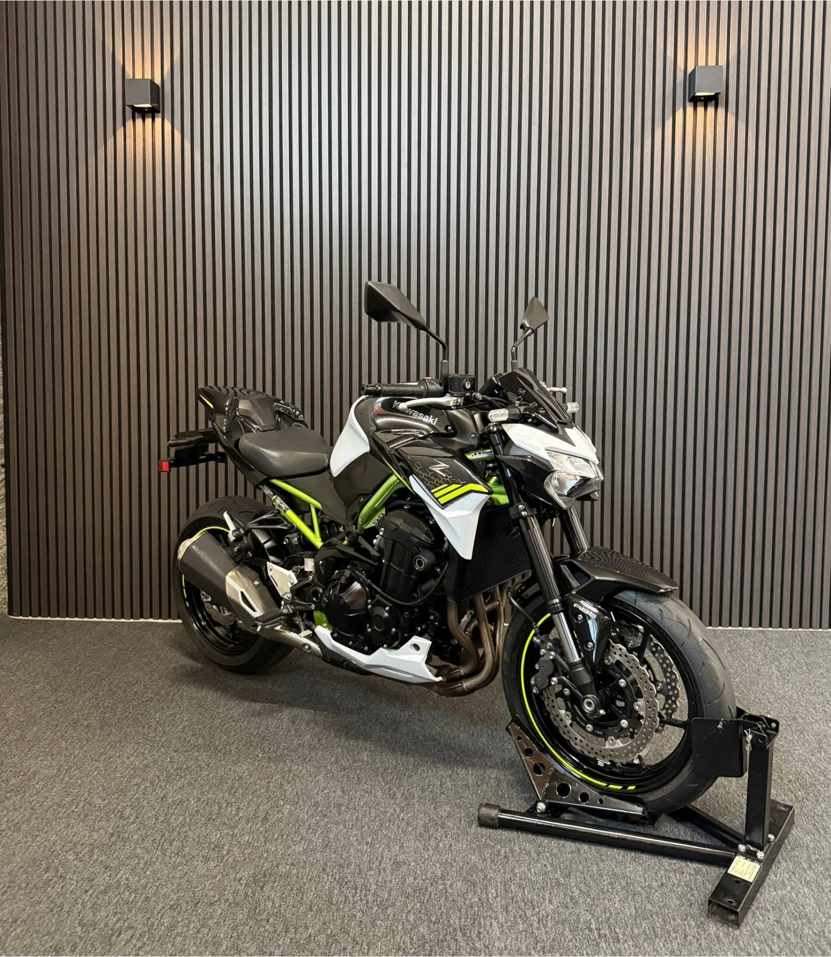 Kawasaki Z900 2021-TFT SCHERM-9499KM-NIEUWSTAAT-35KW, Motoren, Motoren | Kawasaki, Bedrijf, Naked bike, 12 t/m 35 kW, ABS, LED Verlichting