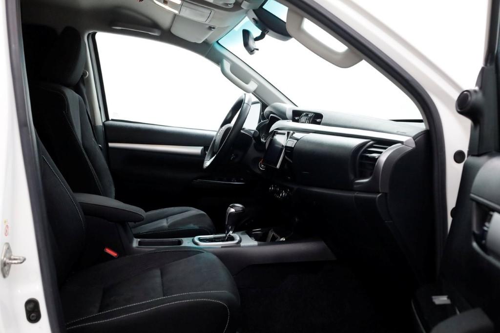 Toyota Hilux 2.4 D-4D-F 150pk E6 4WD 4x4 Double Cab Automaat, Auto's, Automaat, Gebruikt, Euro 6, 4 cilinders
