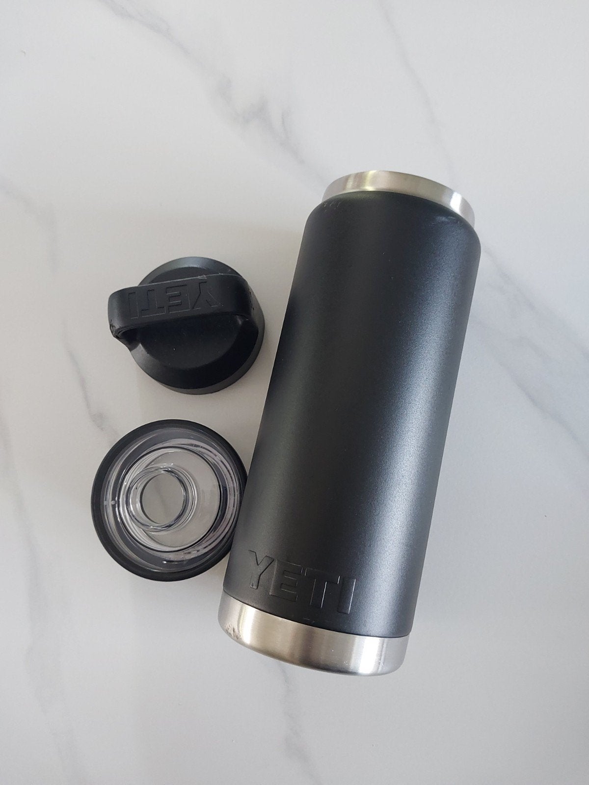 Yeti Rambler drinkfles 18 oz (532 ml) zwart, Sport en Fitness, Ophalen of Verzenden, Zo goed als nieuw