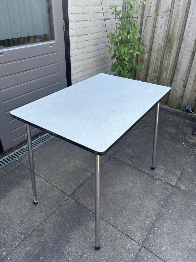 Vintage tafel, Huis en Inrichting, Tafels | Eettafels, Ophalen, Kunststof, Gebruikt, Tot twee personen