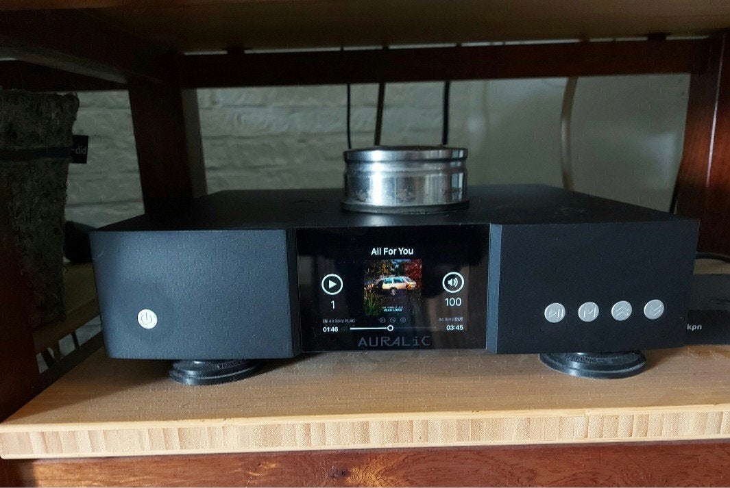 Auralic Aries G1 Streamer + IPad 10 inch (voor de bediening), Ophalen of Verzenden, Zo goed als nieuw, 120 watt of meer, Overige merken