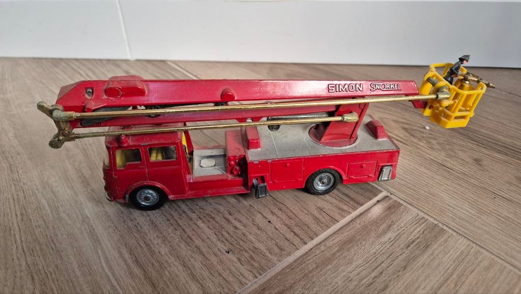 Corgi Major brandweerauto Simon Snorkel, Verzenden, Gebruikt, Truck