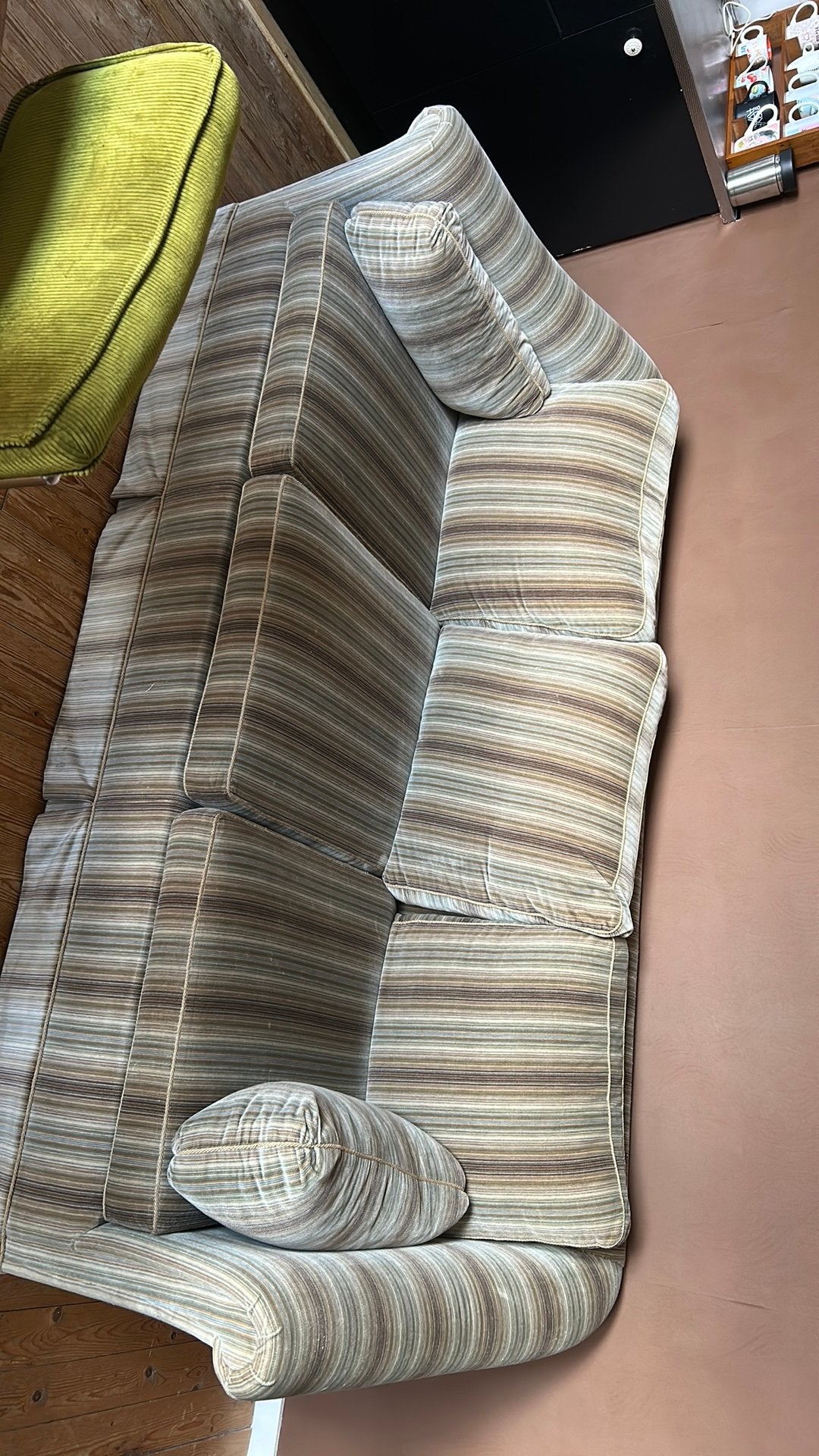 Gratis vintage bank, Ophalen, 100 tot 125 cm, Driepersoons, Zo goed als nieuw