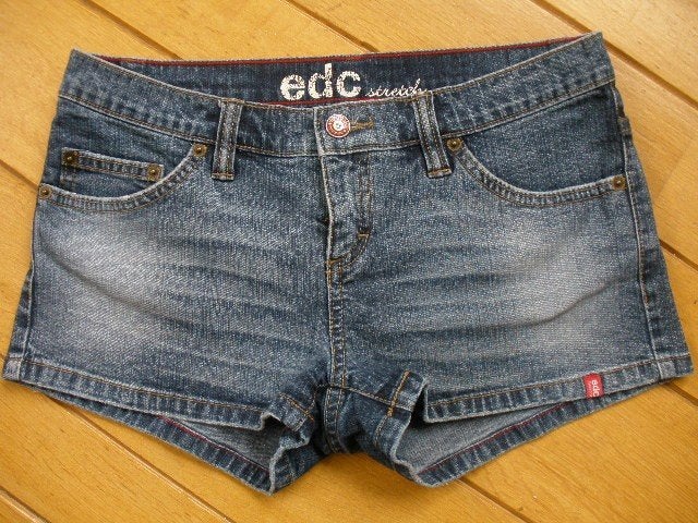 ESPRIT spijker stretch short maat 36 - nieuw -, Blauw, Nieuw, Ophalen of Verzenden, W28 - W29 (confectie 36)
