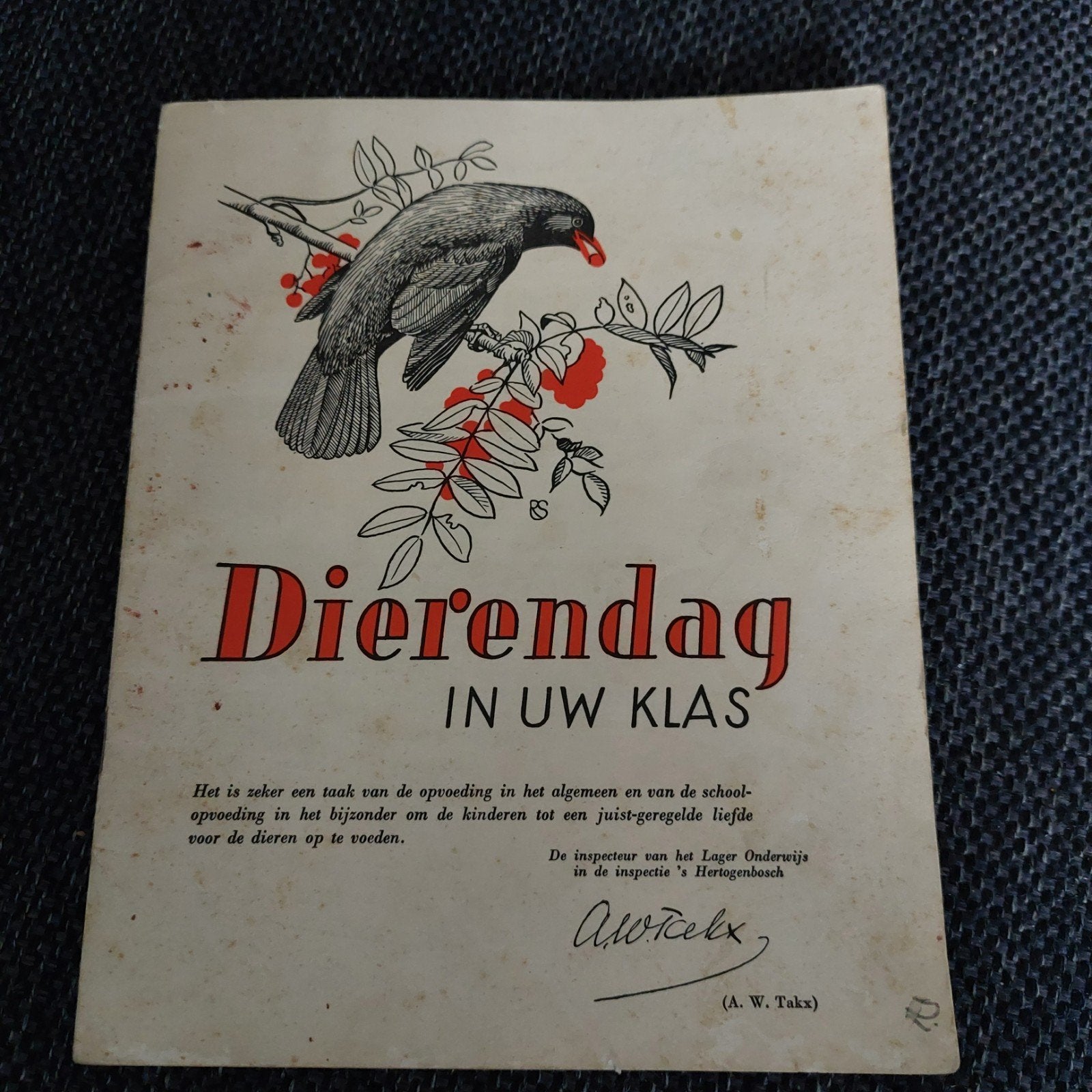 Dierendag in uw klas - Dierenbescherming 1960, Ophalen of Verzenden, Gelezen, Nederlandse Vereniging tot Bescherming van Dieren
