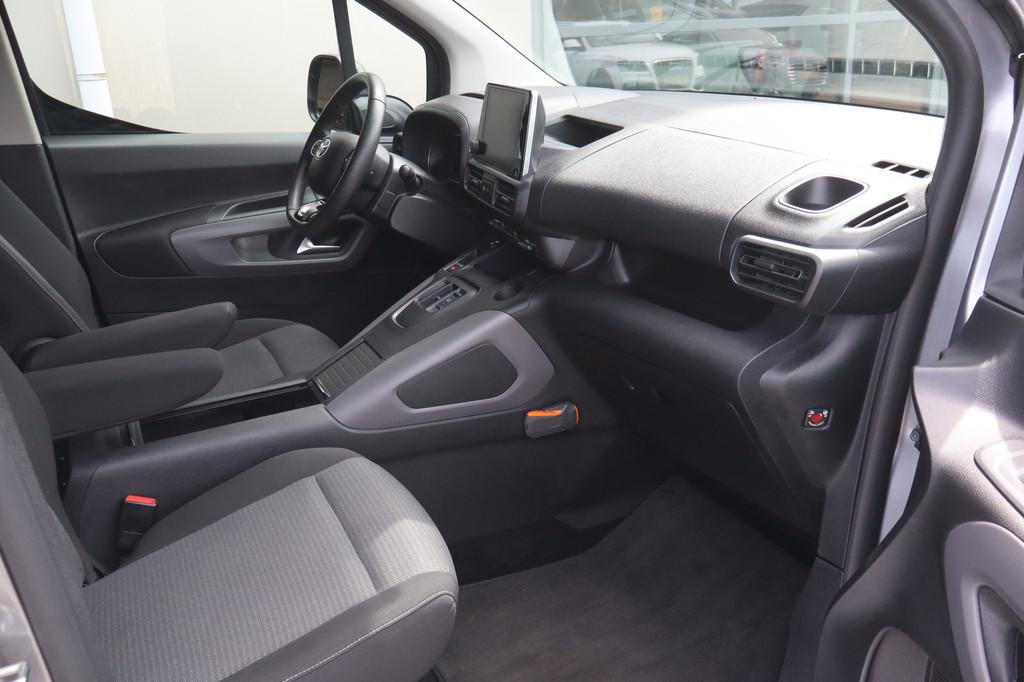 Toyota PROACE CITY Verso Electric Dynamic Long 50 kWh 7p NL-, 136 pk, Gebruikt, Overige carrosserieën, 1776 kg