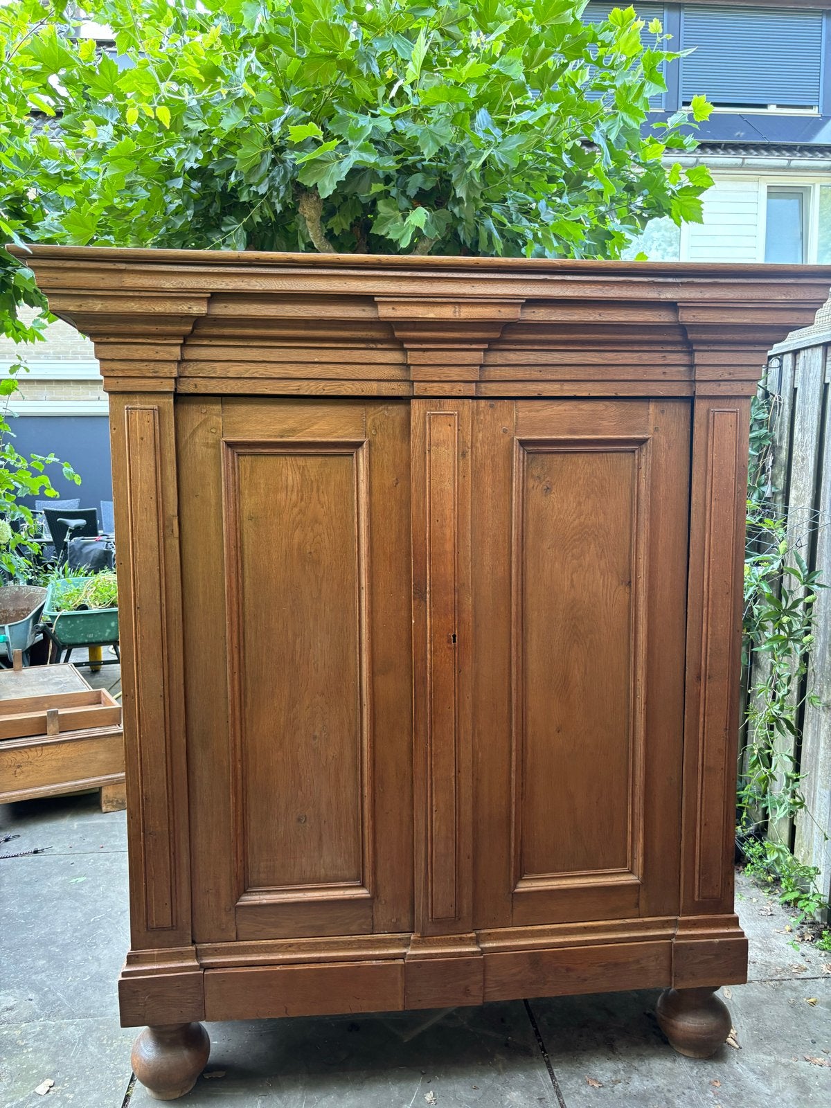 Antieke Eiken Kast - Klassiek en Robuust, Ophalen