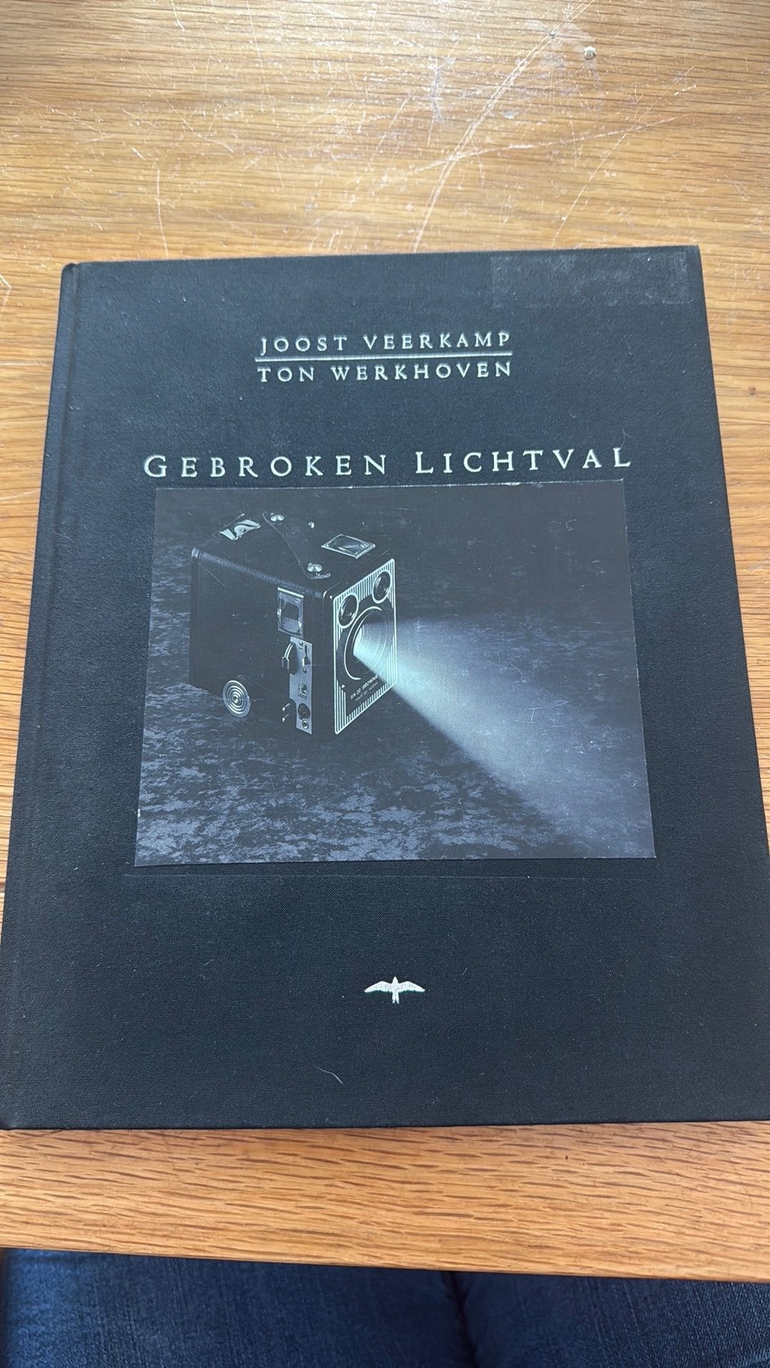 Gebroken lichtval, Ophalen of Verzenden, Zo goed als nieuw