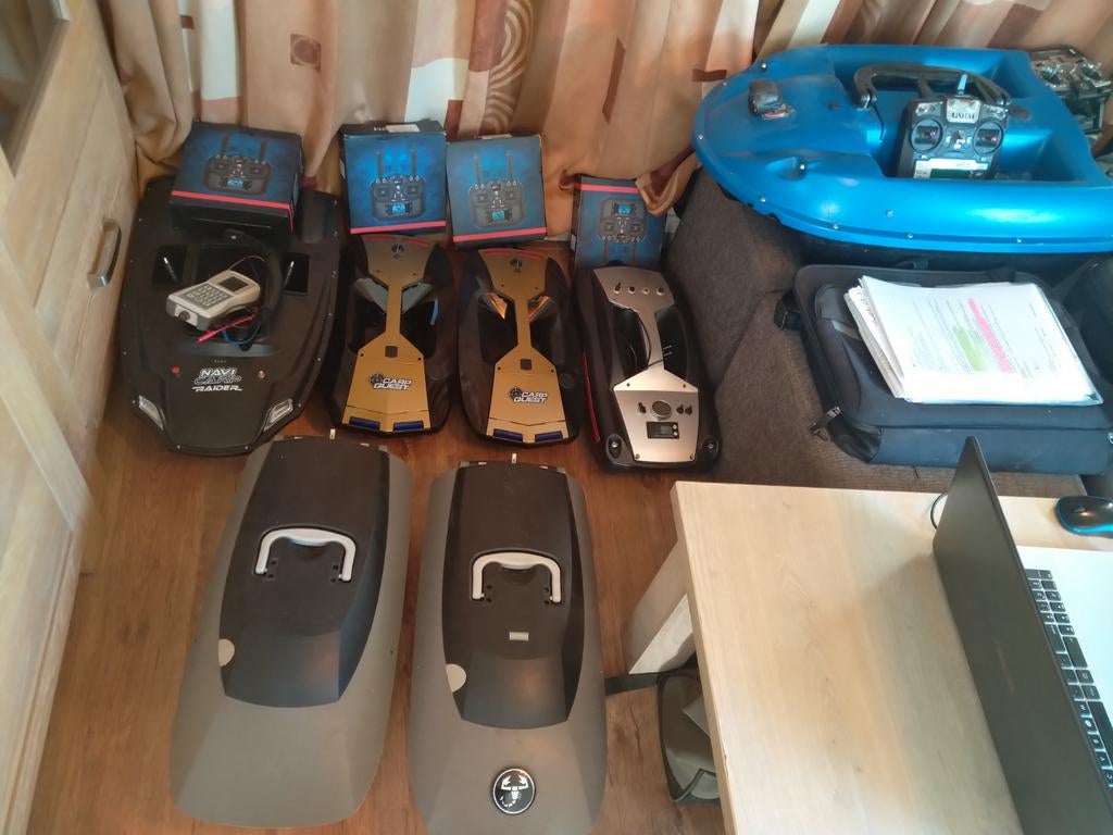 Voerboot ( en ), Ophalen, Overige typen