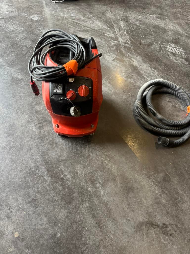 Hilti stofzuiger VC20UM, Doe-het-zelf en Verbouw, Meetapparatuur, Ophalen, Zo goed als nieuw