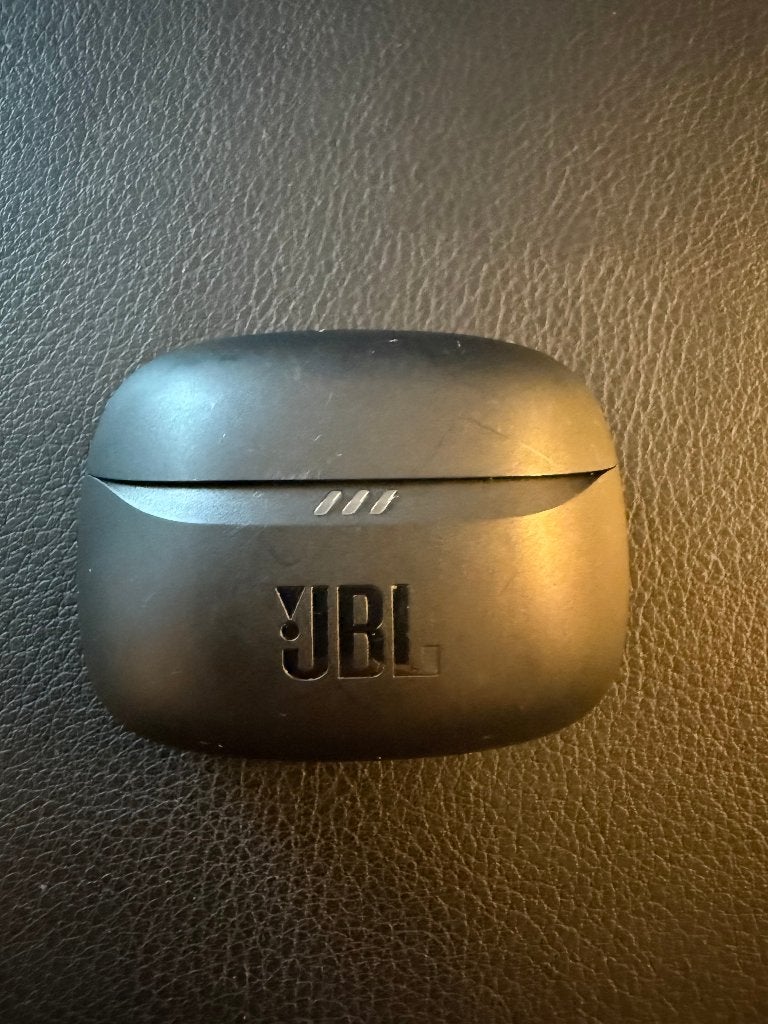 Original JBL Tune Beam 2 black charging case, Telecommunicatie, Mobiele telefoons | Oordopjes, Gebruikt, Zwart, Ophalen of Verzenden