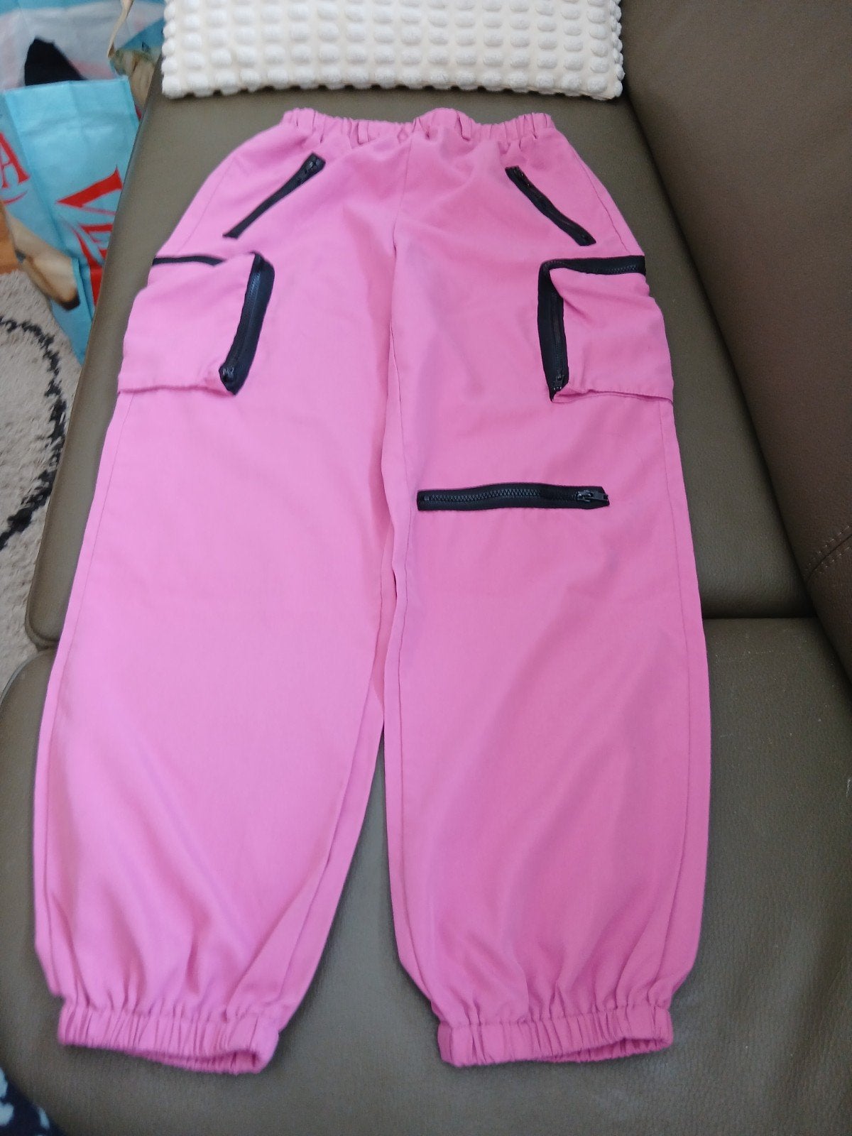 buckle belled cargo broek. shein m 140, Kinderen en Baby's, Broek, Meisje, Shein, Ophalen of Verzenden