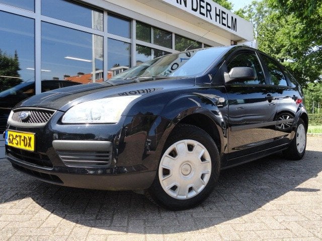 Ford Focus 1.6-16V Trend, 1596 cc, Gebruikt, Zwart, 4 cilinders