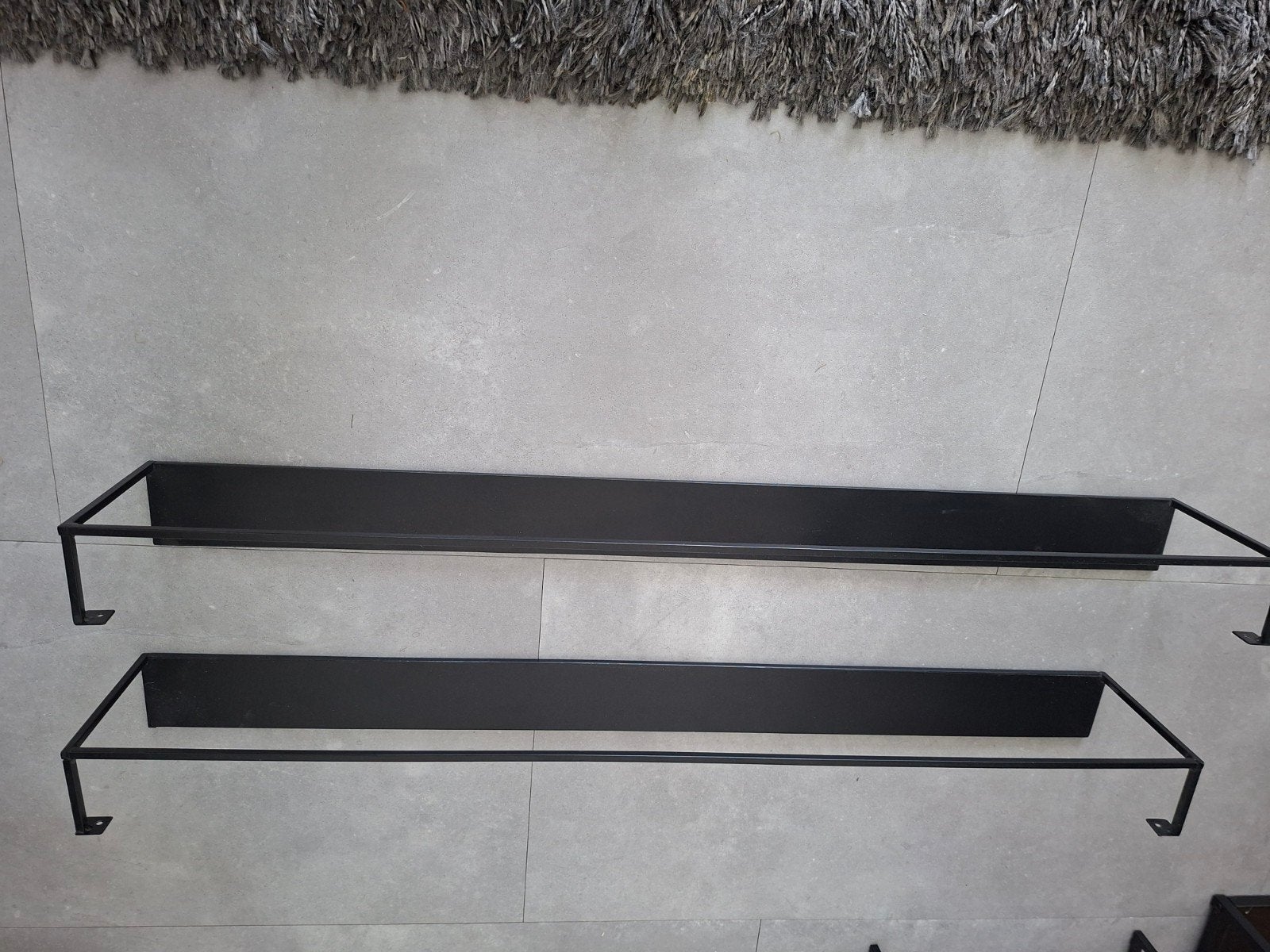 2 stalen wandplanken, Huis en Inrichting, Ophalen of Verzenden