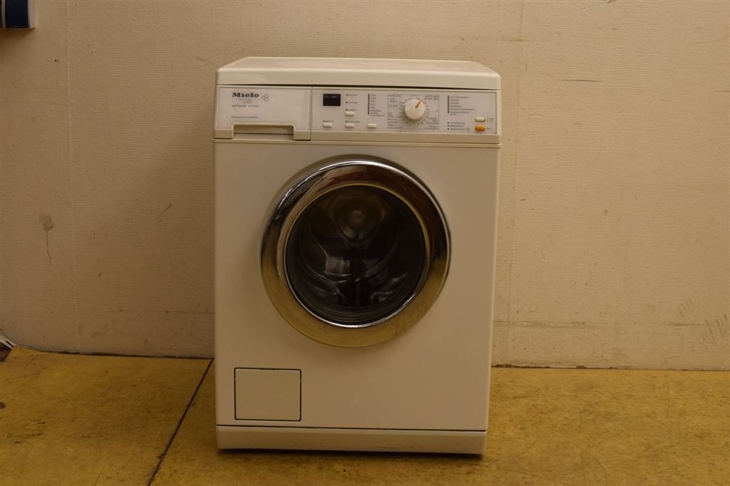 Miele Wasmachine 44047, Gebruikt, 8 tot 10 kg, Ophalen of Verzenden, 1600 toeren of meer