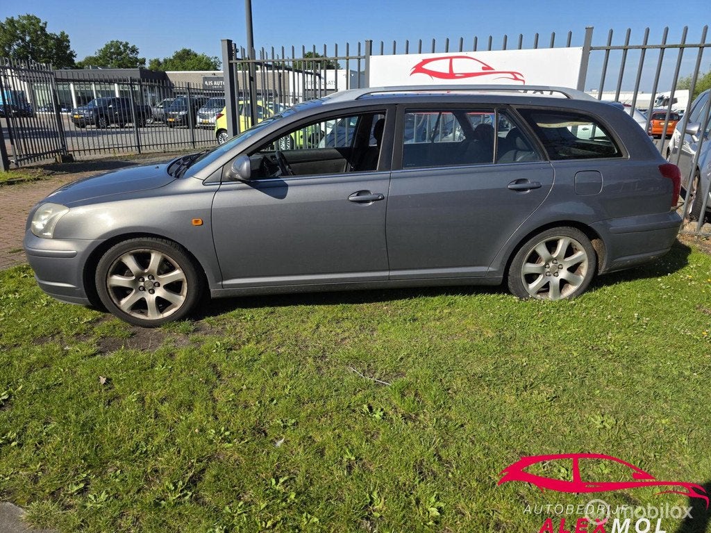 Toyota Avensis Wagon 2.0 VVTi Executive, Auto's, Toyota, Voorwielaandrijving, 4 cilinders, Handgeschakeld, Euro 4