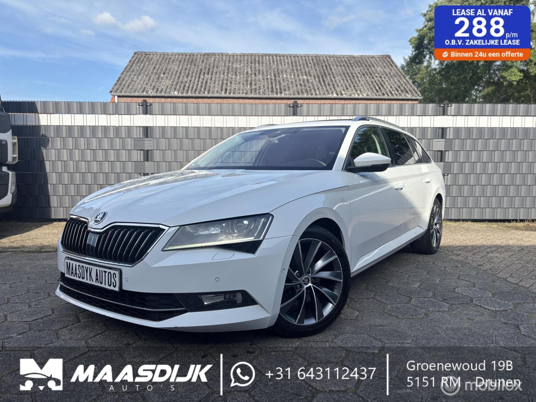 Skoda Superb 1.8 TSI Laurin & Klement Pano Trekhaak Carplay, Auto's, Skoda, Gebruikt, 4 cilinders, 179 pk, Wit