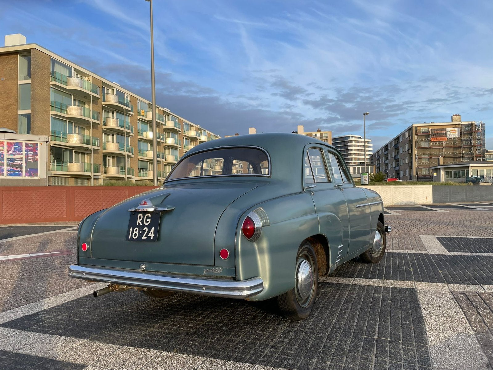 Vauxhall Velox 1954 2,3 6 cilinder RG-18-24, foto 2