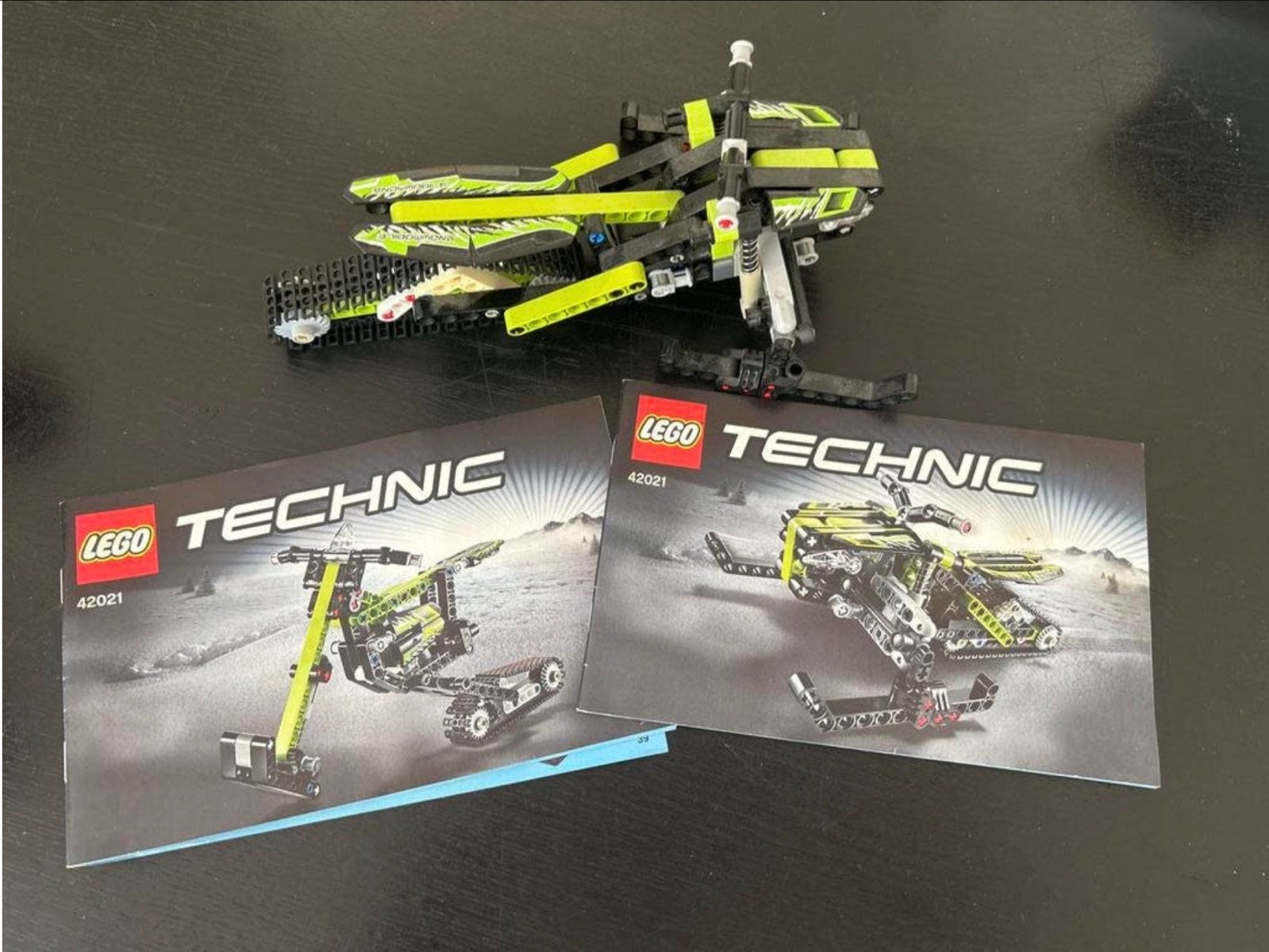 Lego Technic 42021 Sneeuwscooter met handleidingen, Gebruikt, Lego, Ophalen of Verzenden, Complete set