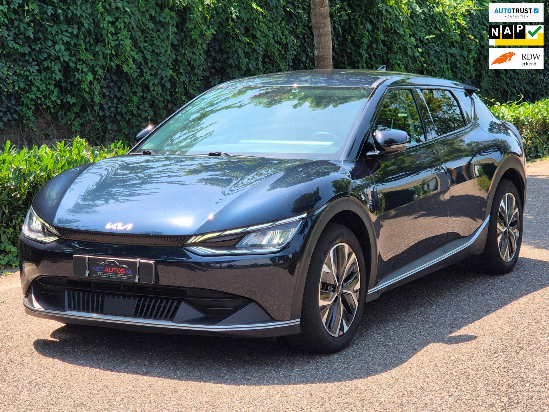 Kia EV6 Light Edition 58 kWh 1e Eigenaar 100% SoH BTW Auto C, Auto's, Kia, Automaat, 966 min, Blauw, Leder en Stof