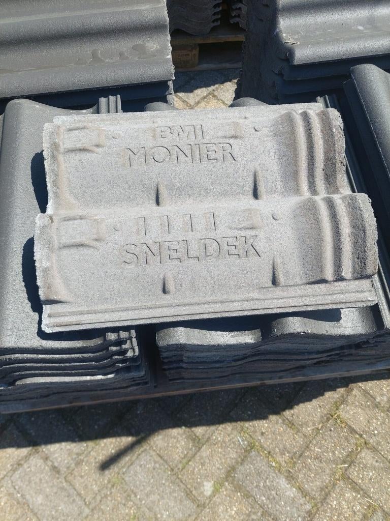 Monier sneldek pannen antriciet grijs, Doe-het-zelf en Verbouw, Dakpannen en Dakbedekking, Ophalen, Steen of Klei, Nieuw, 15 m² of meer