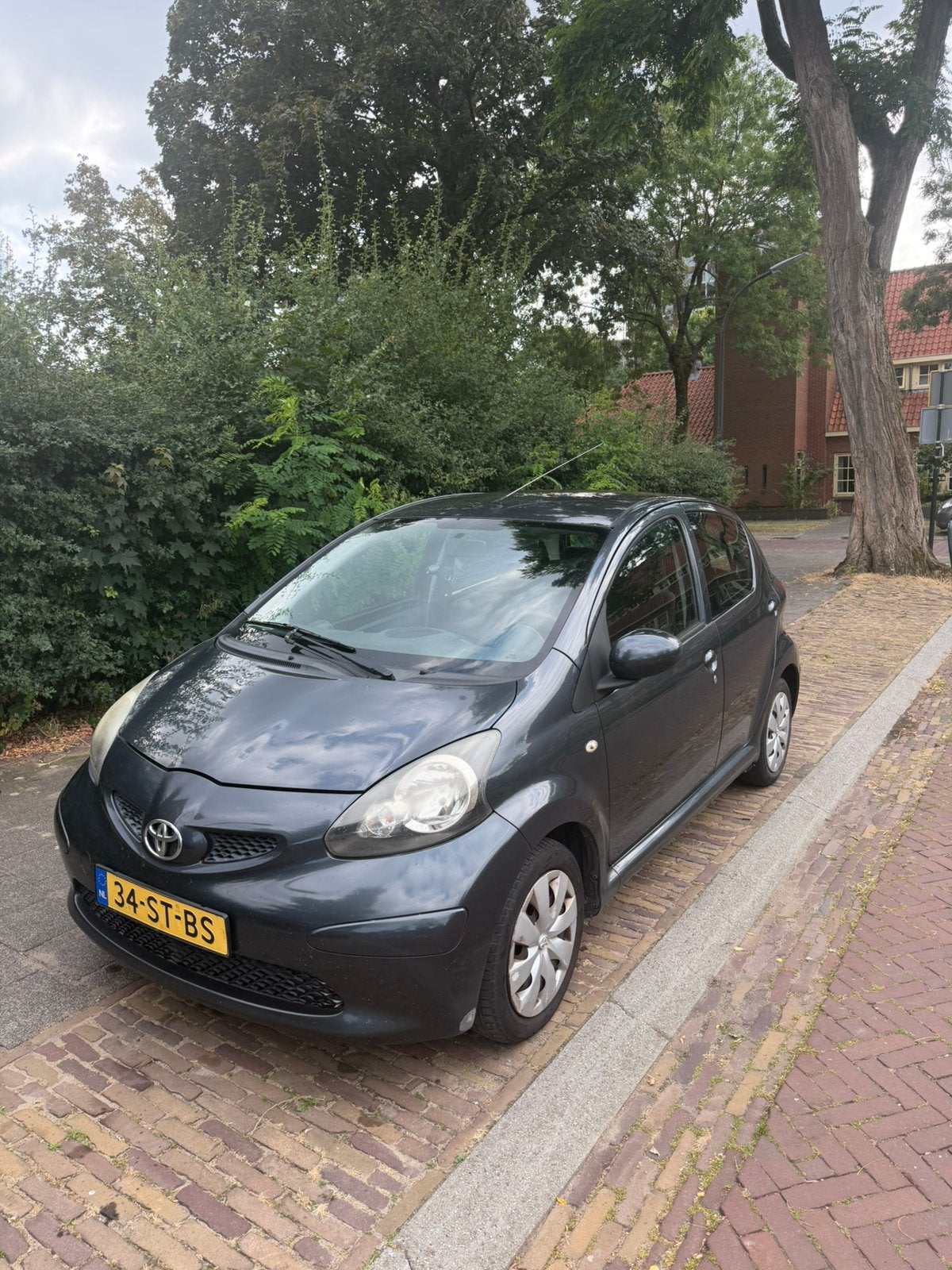 Toyota Aygo 1.0 2006 – Rijdend – Zonder APK – 206.756 km, Voorwielaandrijving, 4 stoelen, 68 pk, Origineel Nederlands