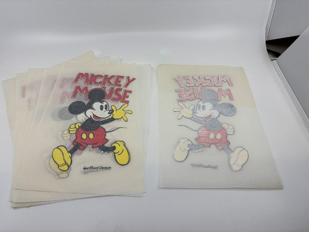 Vintage Mickey Mouse strijkapplicaties PER Stuk, Ophalen of Verzenden, Mickey Mouse, Zo goed als nieuw, Kleding of Textiel