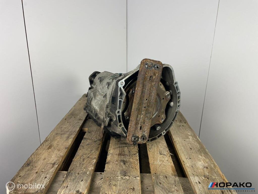 Automaatbak BMW E90 325i 330i N53B30A 6hp21 | 2, Auto-onderdelen, Gebruikt, Einsteinlaan 5, Rijnswijk, Ophalen of Verzenden, Info@bmw.com