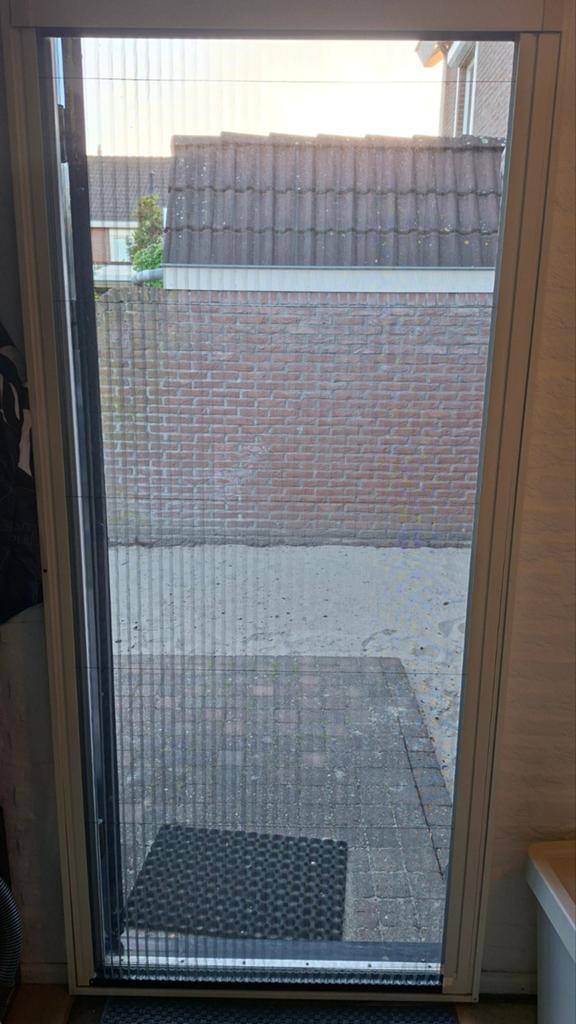 Plissé hordeur - Wit frame, zwart gaas, Ophalen, Gebruikt, 80 tot 100 cm, Hordeur