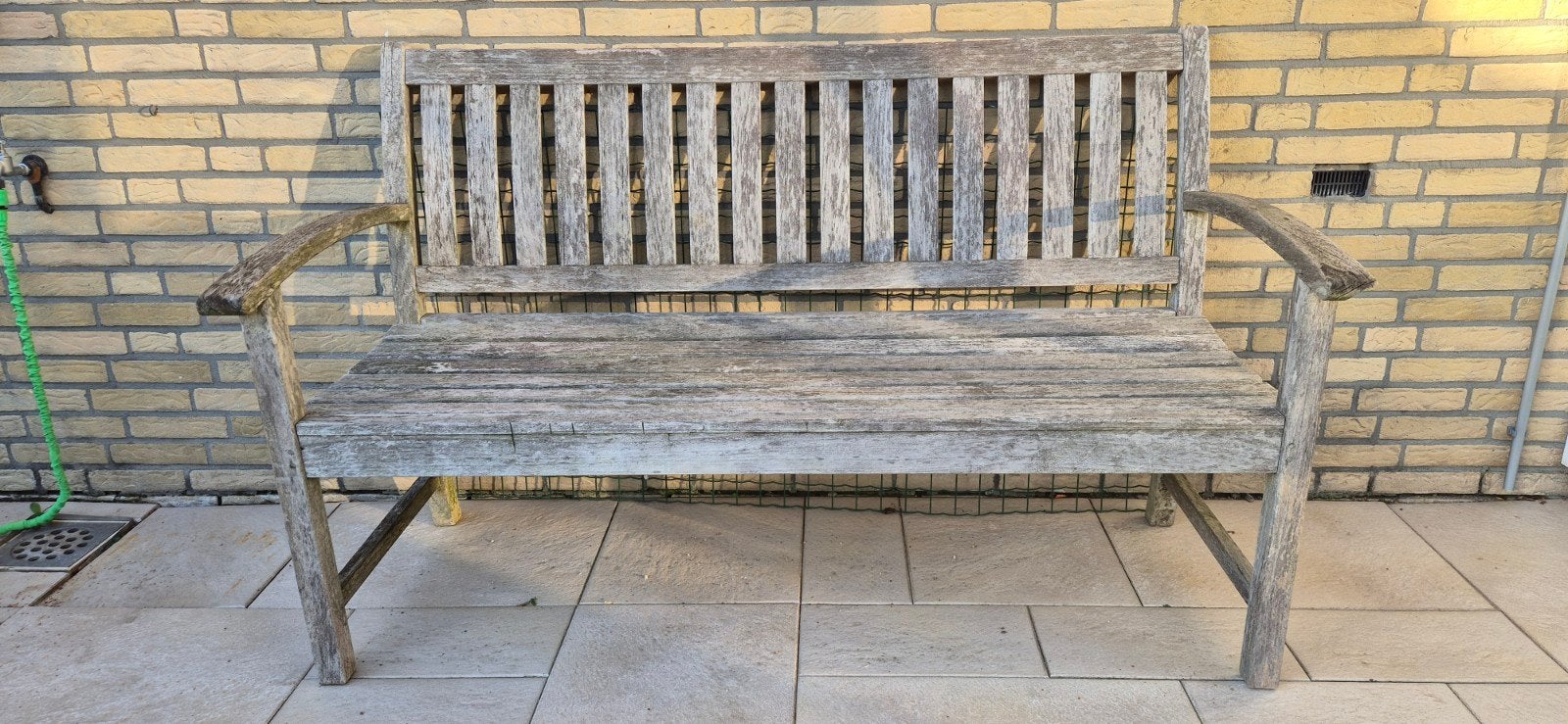Robuuste houten tuinbank - Perfect voor buiten, Tuin en Terras, Ophalen, Gebruikt, Hout