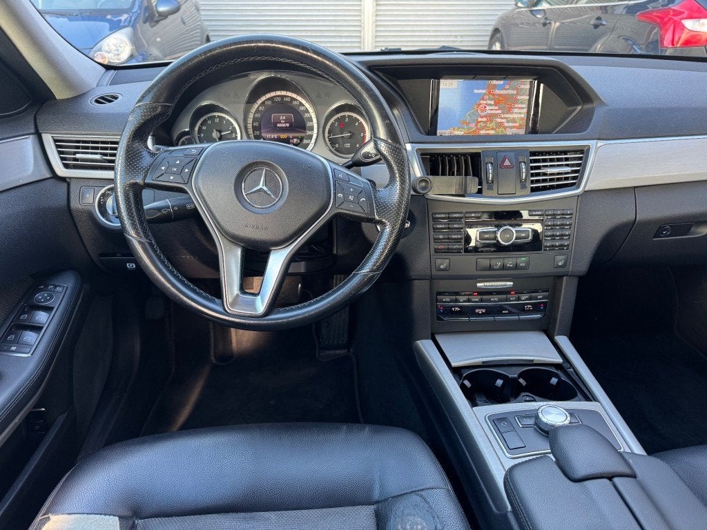 Mercedes-benz E-KLASSE 220 CDI Edition Sport AMG TOP CONDITI, Auto's, Mercedes-Benz, Automaat, Euro 5, Achterwielaandrijving, Gebruikt