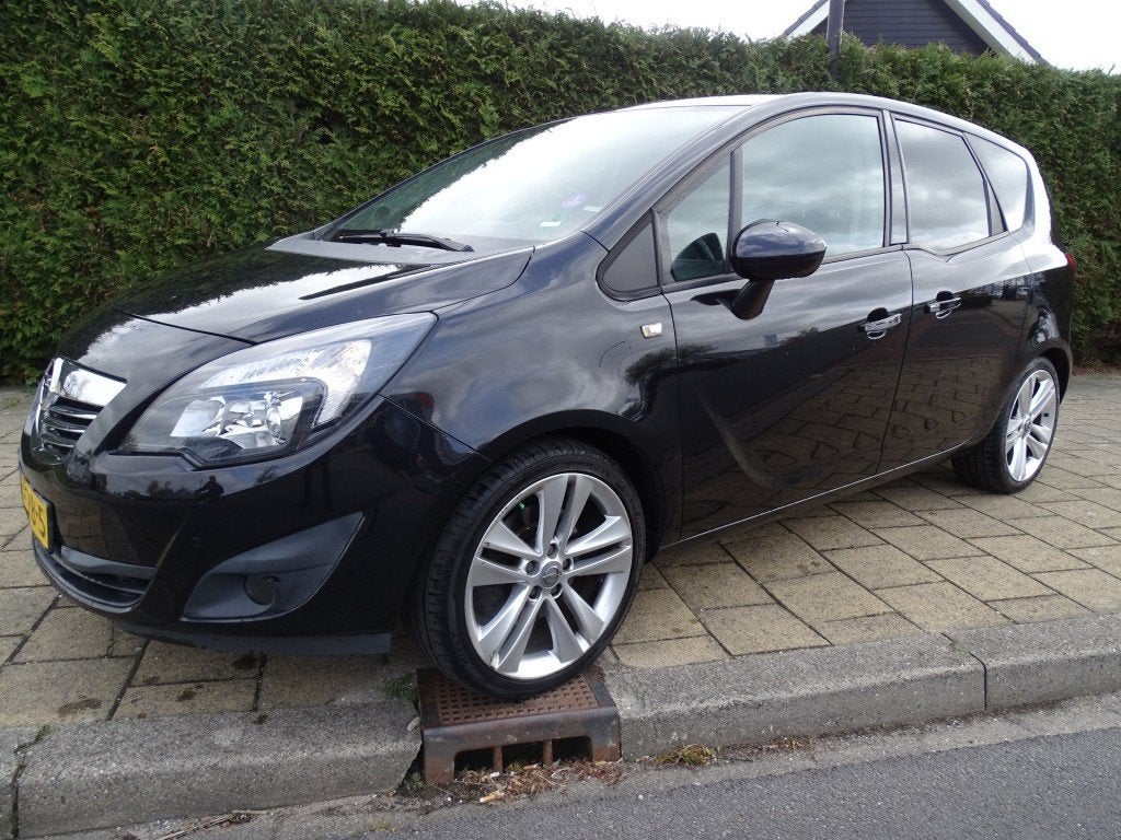 Opel MERIVA 1.4 Turbo Cosmo-Navi-Trekhaak-, Voorwielaandrijving, Euro 5, 15 km/l, Gebruikt