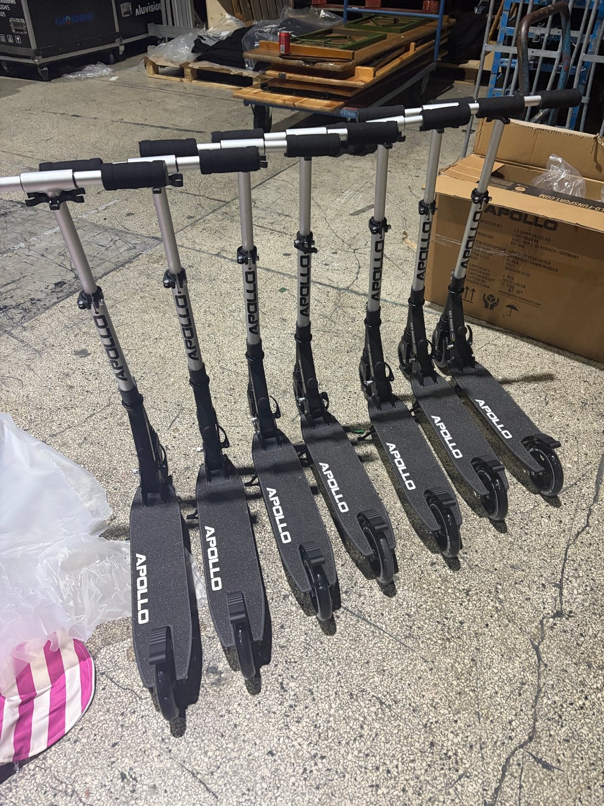 7x Apollo Skyracer City-Scooter met Vering - Nieuw, Fietsen en Brommers, Ophalen, Nieuw, Gewone step
