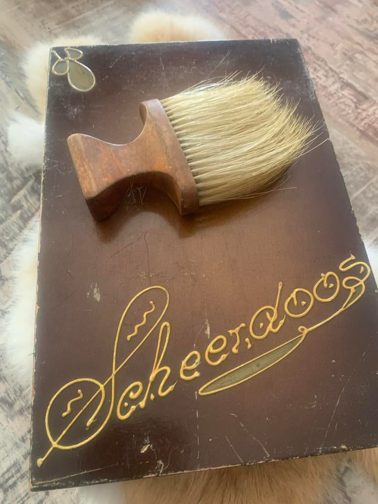 Vintage Scheerdoos met Kwast - Nostalgische Badkamer Decorat, Ophalen of Verzenden