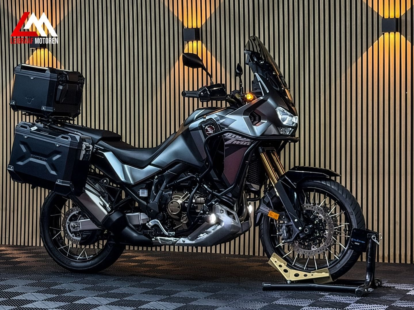 HONDA CRF 1100 L AFRICA TWIN ADVENTURE SPORTS DCT ES 2025VOL, 2 cilinders, HONDA, Bedrijf, Onbekend