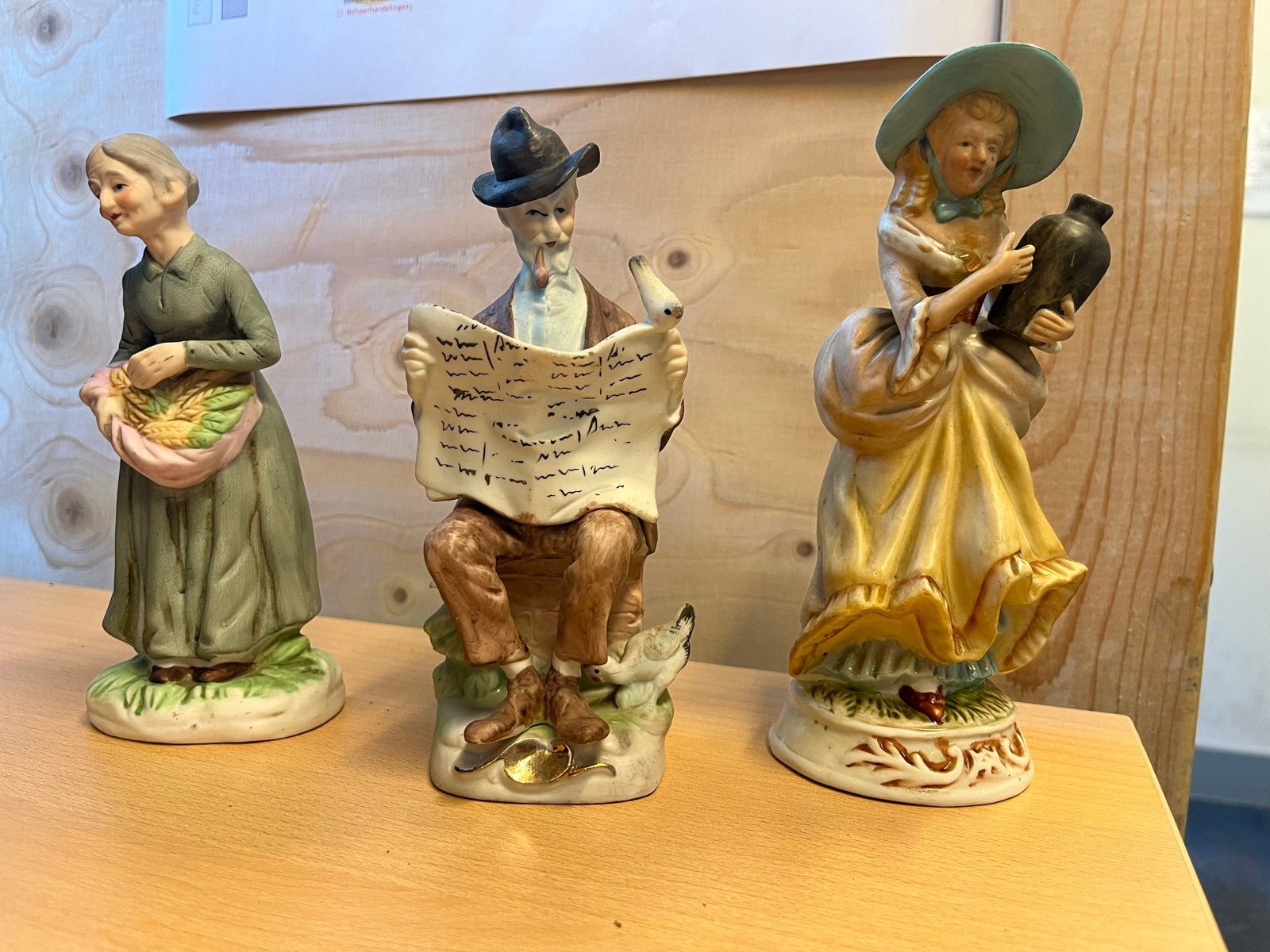 Set van 3 Vintage Beeldjes: Oude Man, Vrouw en Dame, Verzamelen, Ophalen of Verzenden, Gebruikt, Mens