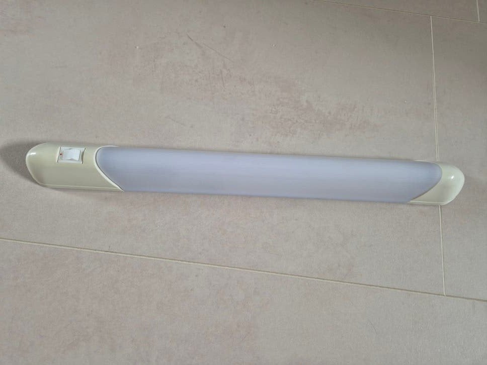 In uitstekende staat 12 V verlichting caravan of boot, Ophalen of Verzenden, Zo goed als nieuw