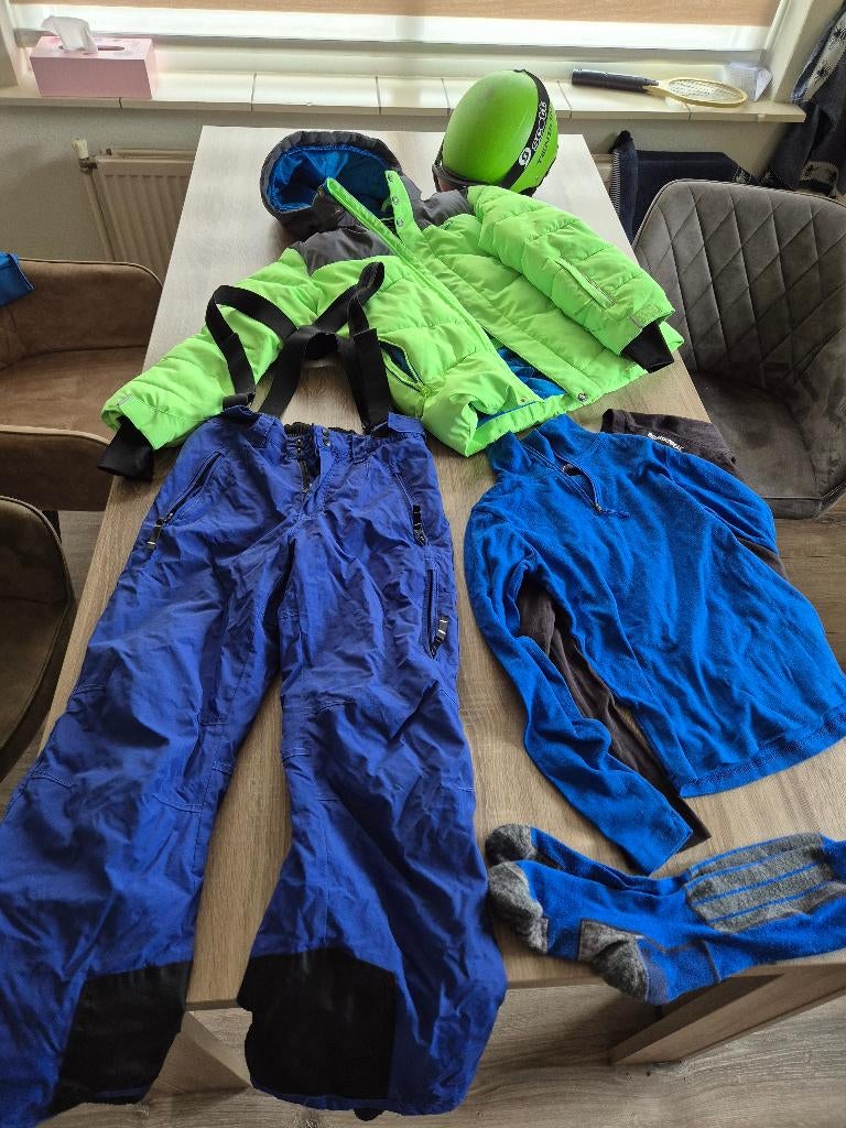 Complete ski outfit 152 jongen, 140 tot 160 cm, Gebruikt, Kleding, Ophalen