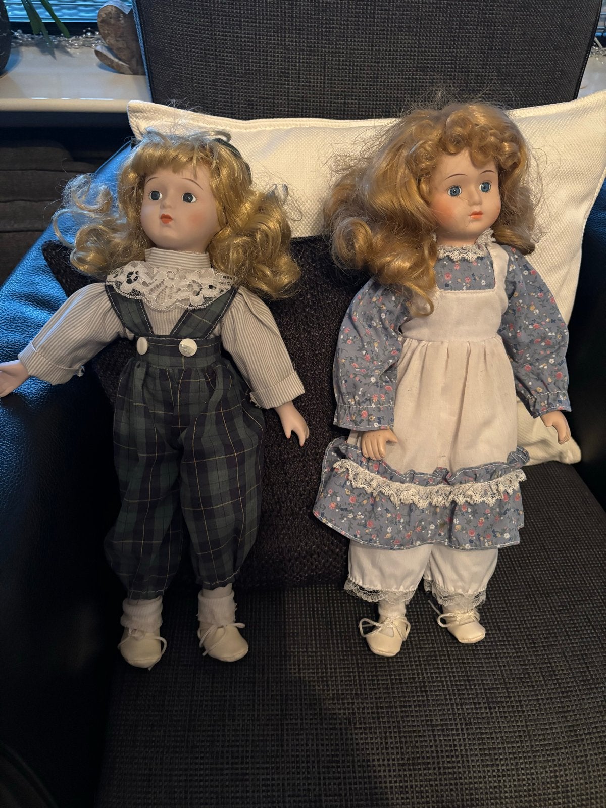 Twee porseleinen poppen - Vintage decoratie, Ophalen, Gebruikt, Pop