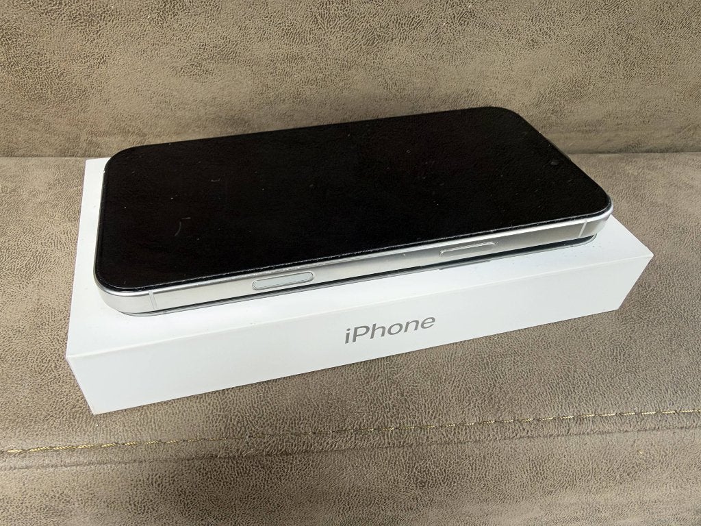 Foto 2 van zeer goede en mooie iPhone 16 Pro Max 256GB