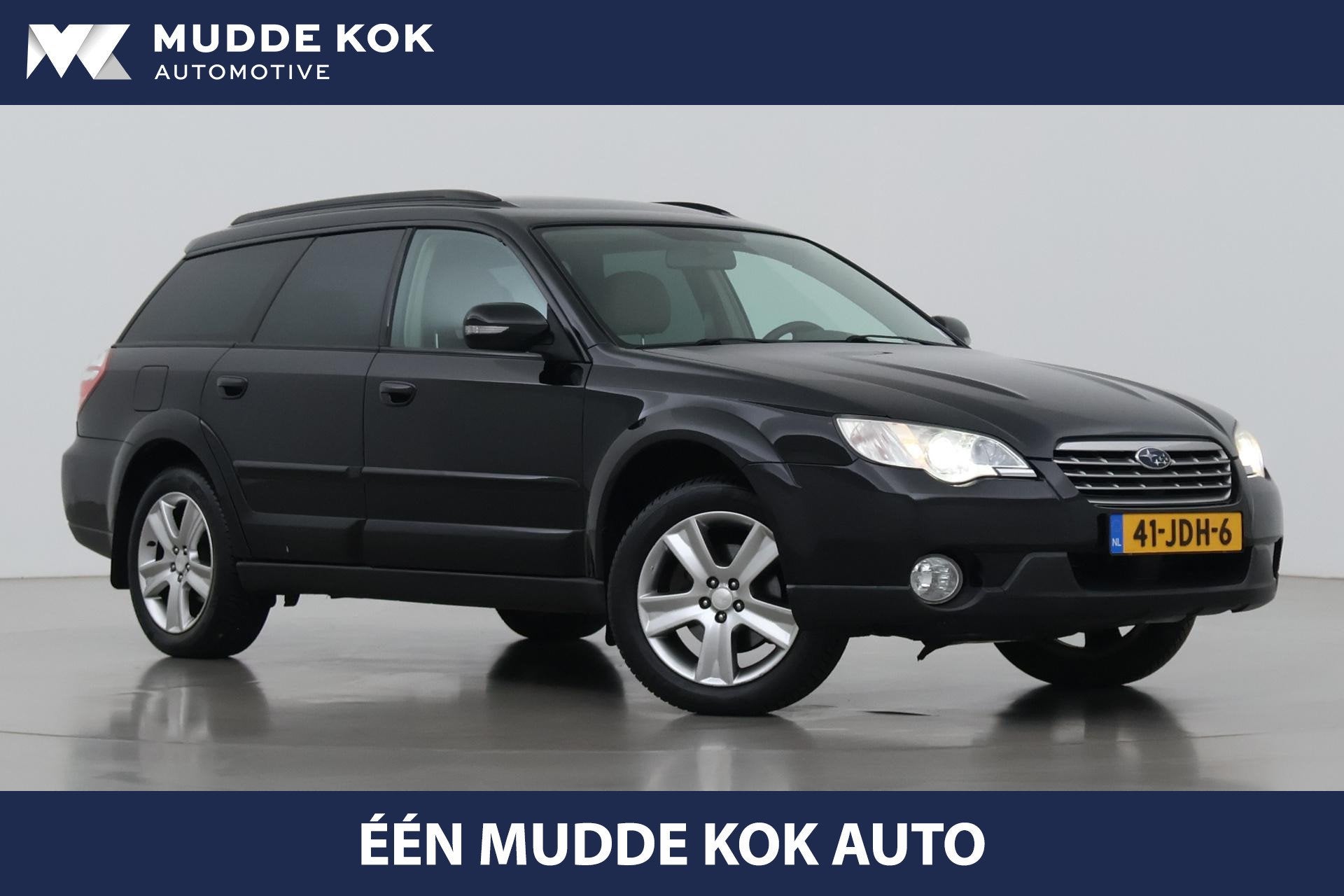 Subaru Outback 2.5i Comfort | Trekhaak | Cruise Control | St, Stof, Beige, 4 cilinders, Zwart