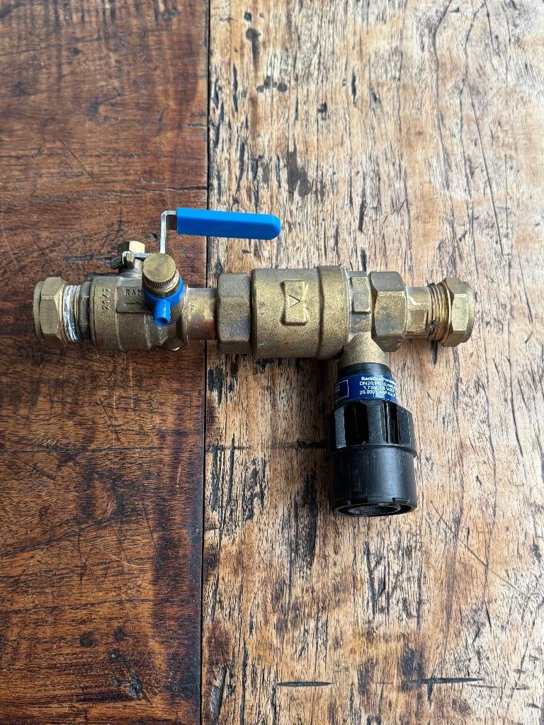 Raminex CA terugstroombeveiliging, Doe-het-zelf en Verbouw, Gebruikt, Minder dan 2 meter, Overige materialen, Afvoer