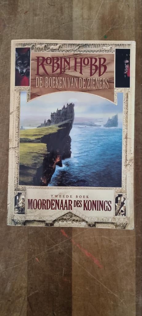 Robin Hobb - Moordenaar  Konings (De Boeken van de Ziener, Ophalen of Verzenden, Gelezen, Robin Hobb